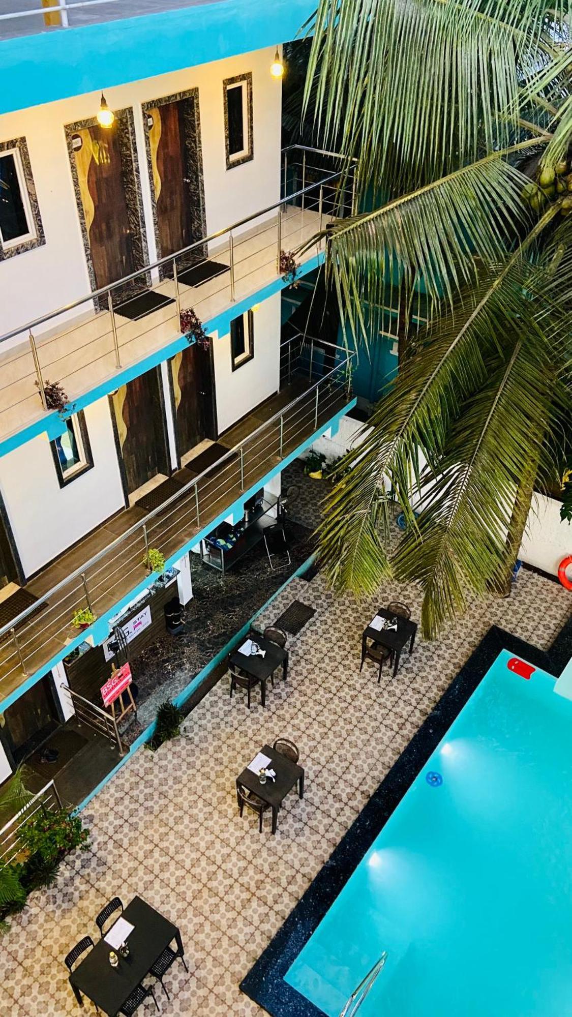 Bsg Stay - Turtle Beach Morjim Goa Exterior photo