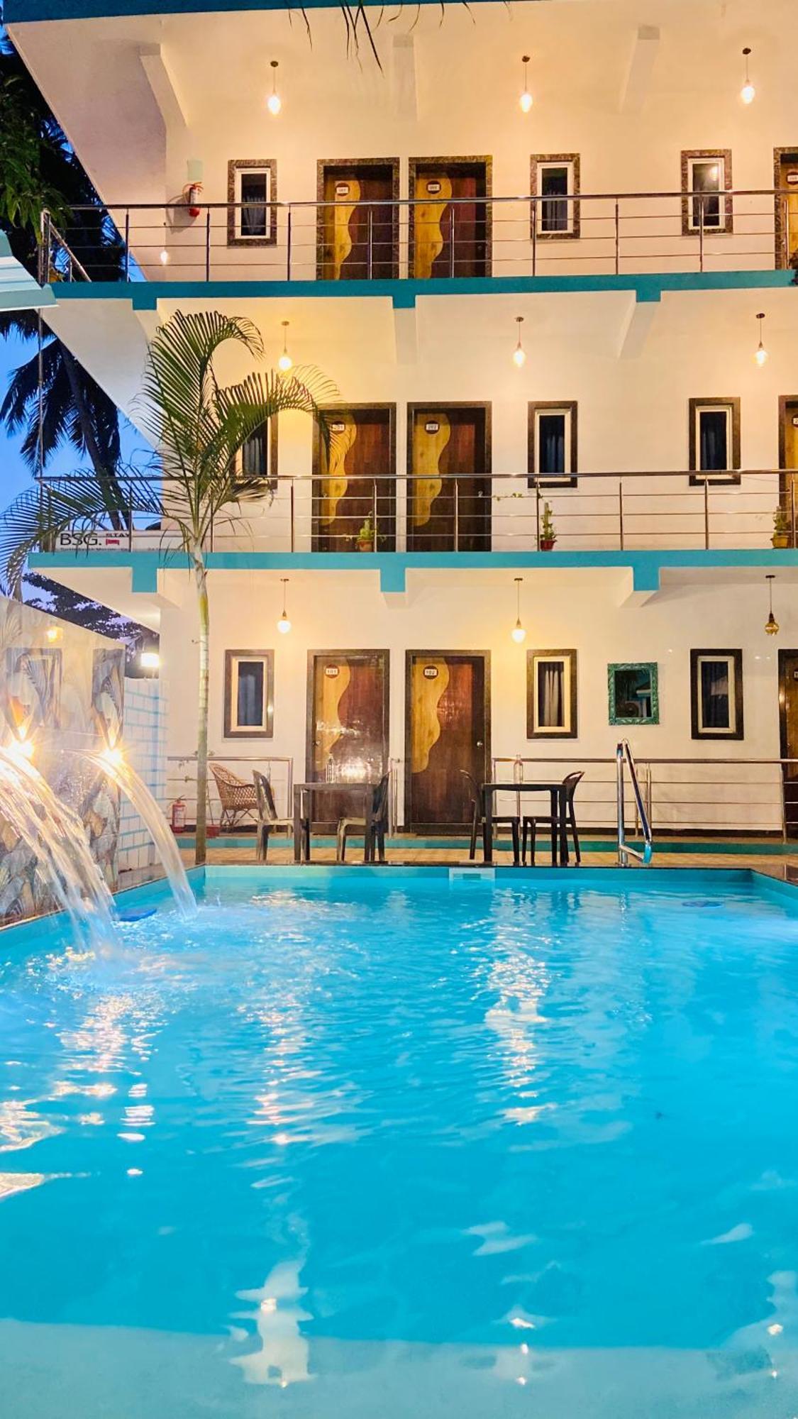 Bsg Stay - Turtle Beach Morjim Goa Exterior photo