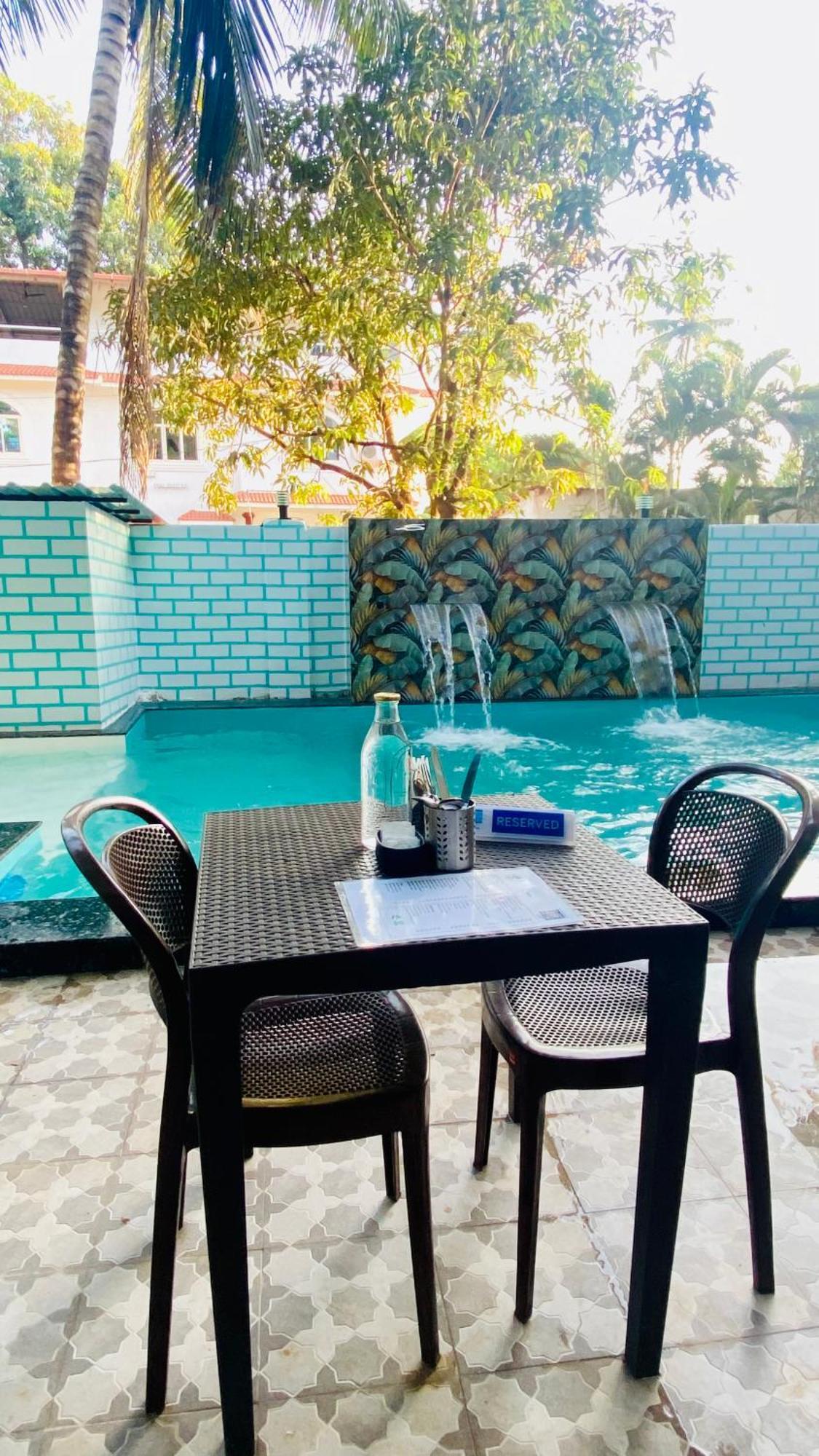 Bsg Stay - Turtle Beach Morjim Goa Exterior photo